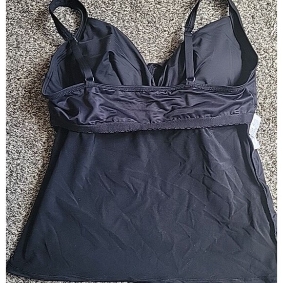 Swim Top 16 Black Solid Wrap Front Slimming (L)  Adjustable Lands End Beach S93 - Picture 4 of 7